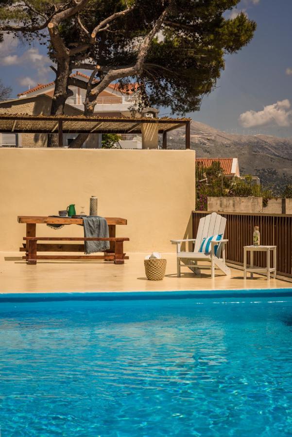 Akrolithos Villas Kouvalata Екстер'єр фото