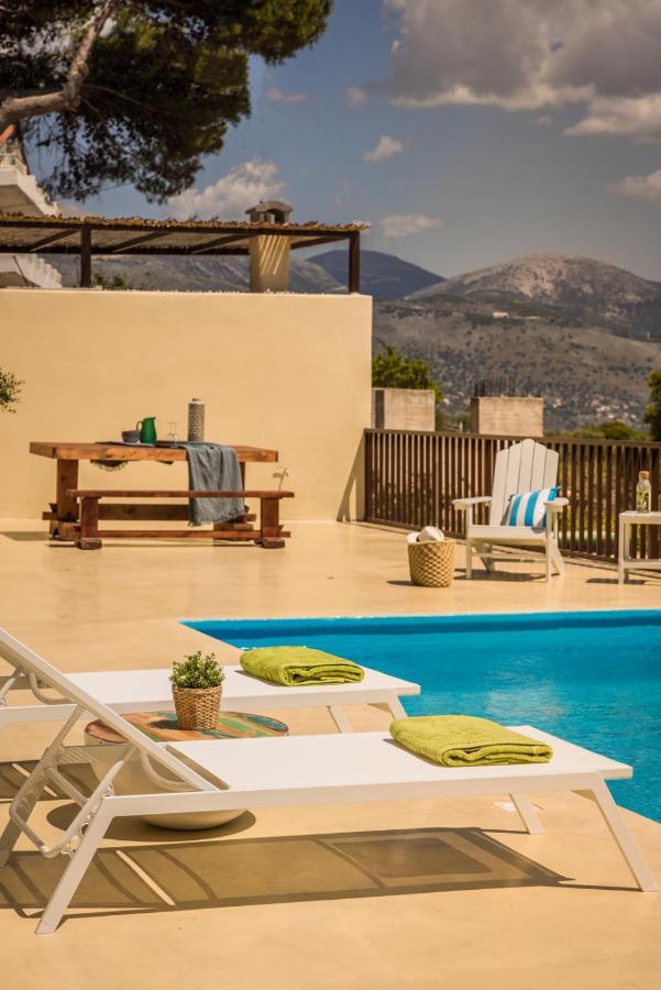 Akrolithos Villas Kouvalata Екстер'єр фото